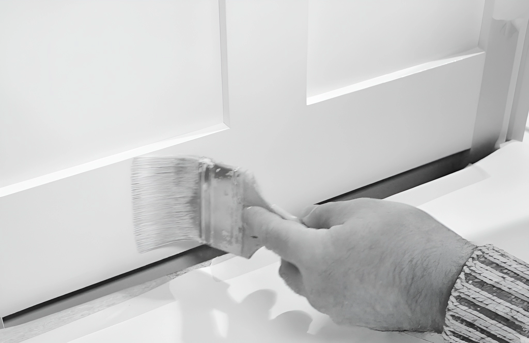 Should You Spray Paint or Hand Paint Kitchen Cabinets