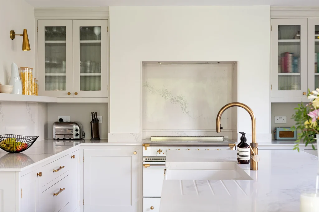 What Colour Hardware Is Best for White Kitchen Cabinets